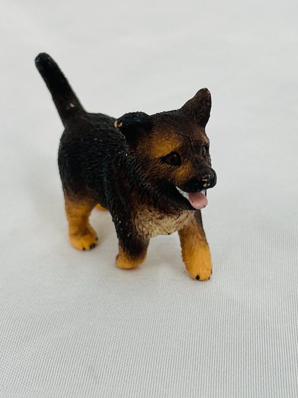 Vintage Discontinued Farm World Collection Schleich German Shephard Pup